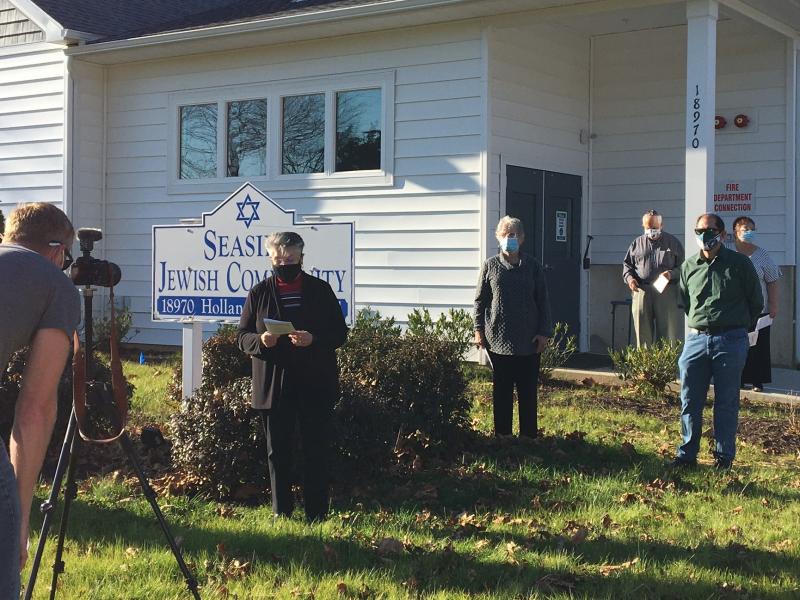Seaside rededicates synagogue with a mezuzahhanging ceremony Cape